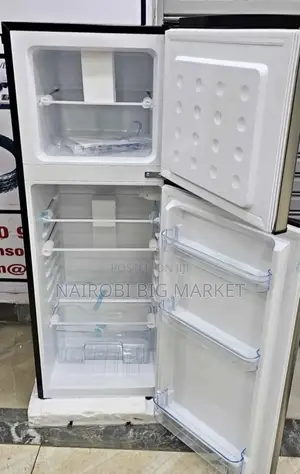 Von 138 Litres Fridge With Toughened Glass Shelves