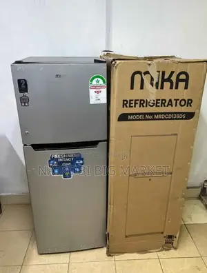 Mika 138 Litres Double Door Fridge With Outside Gold Handle