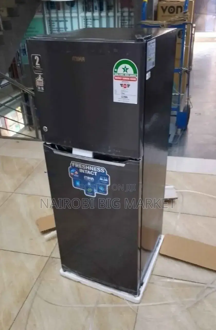 Mika 138 L Fridge With Inbuilt Cool Pack Shelf in Freezer