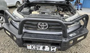 Toyota Hilux 2021 Gray