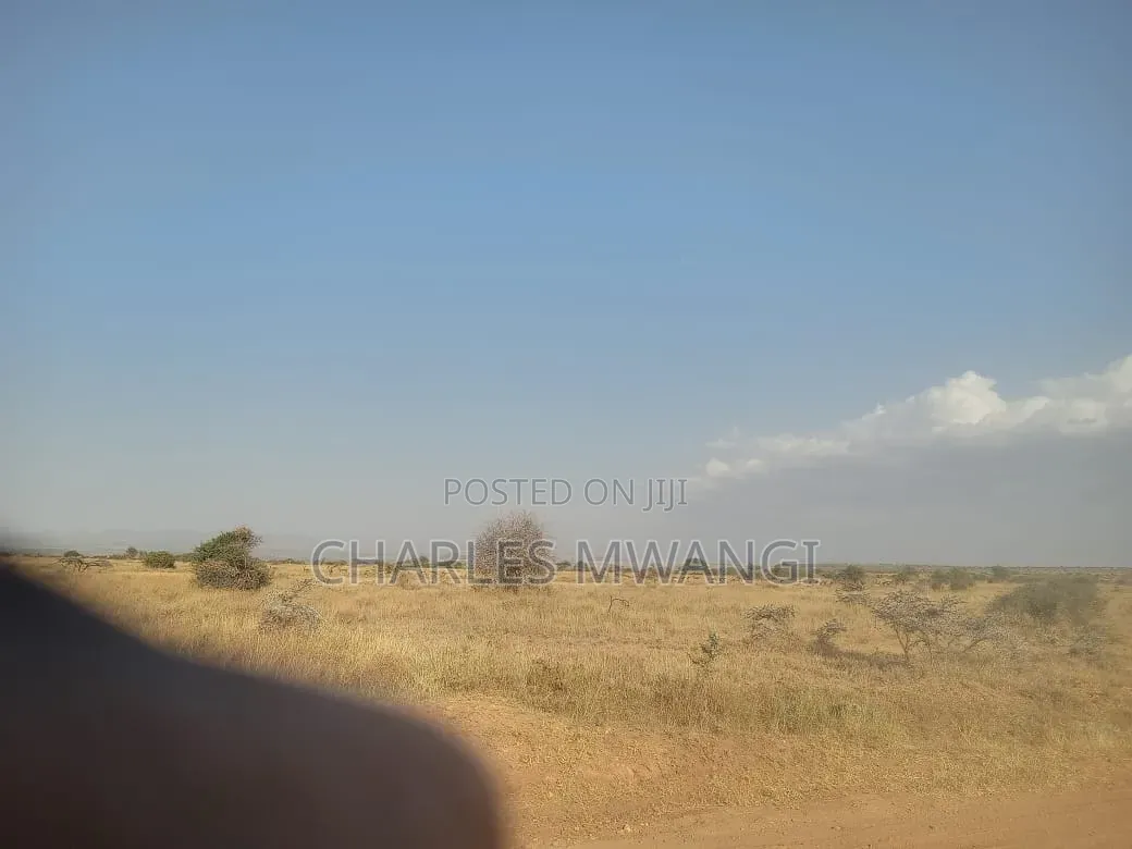 4300 Acres LEASEHOLD Farm Land in Nanyuki FOR SALE