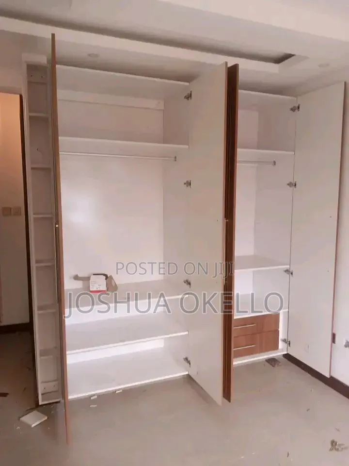 Cabinets Wall Mounted and Movable