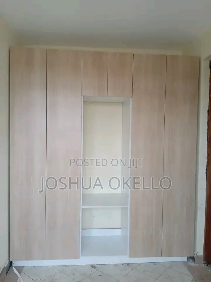 Cabinets Wall Mounted and Movable