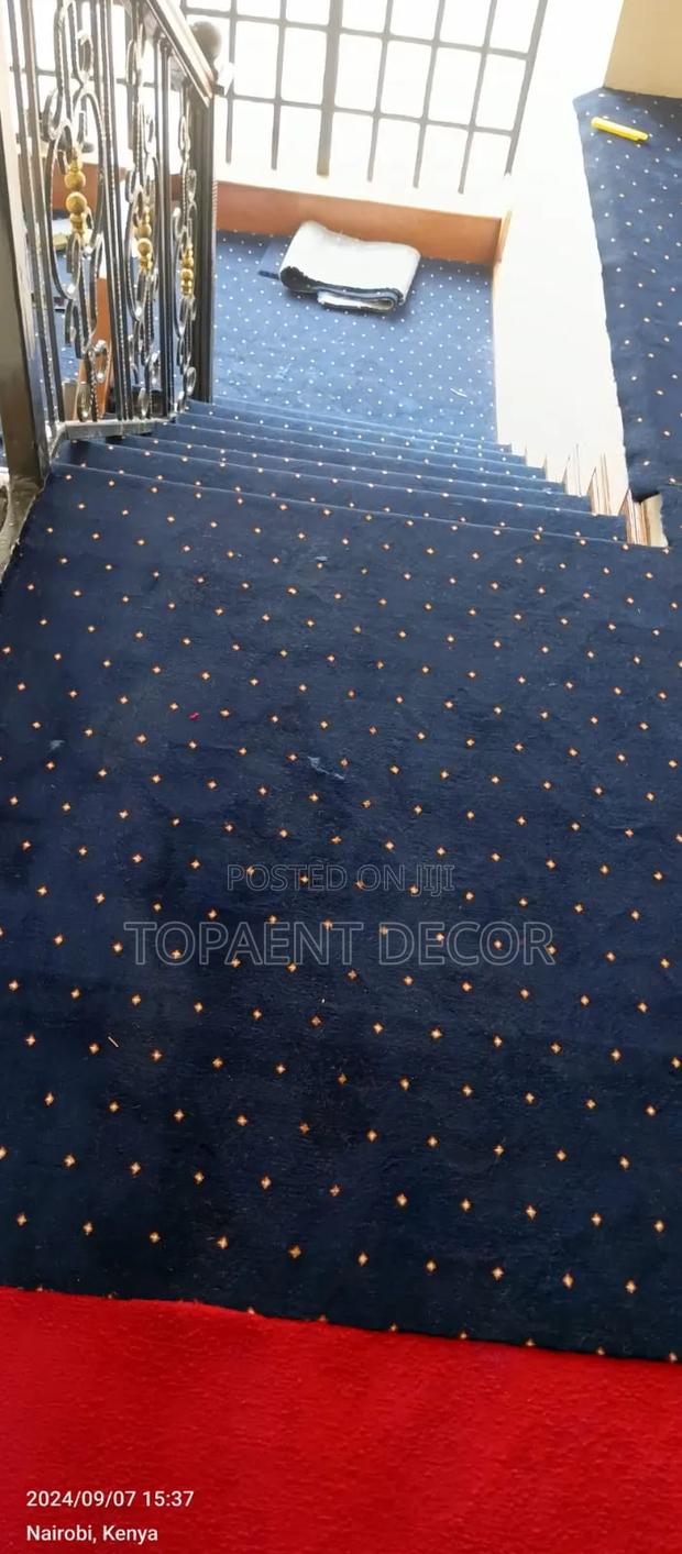 Presidential Offices Blue Wall to Wall Carpets