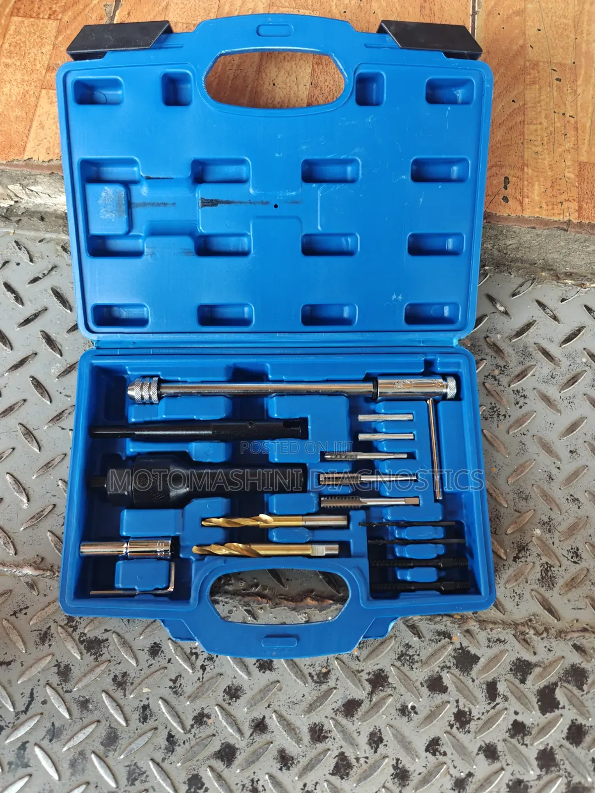 Damaged Vehicle Engine Heater Glow Plug Removal Tool Kit