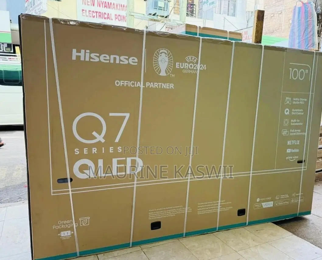 Hisense Smart TV Q7 Series 100”