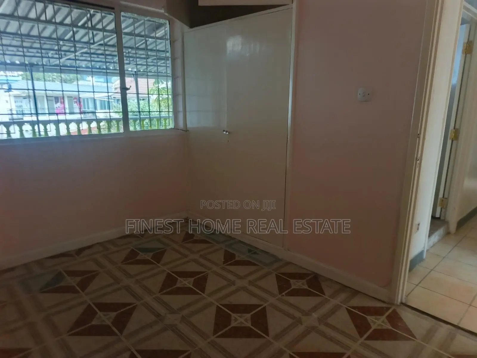4bdrm Maisonette in Kilimani for rent
