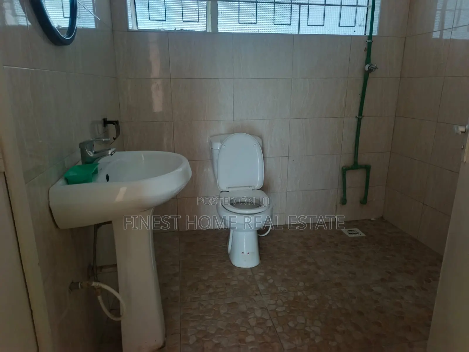 4bdrm Maisonette in Kilimani for rent