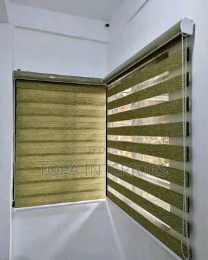 Modern Window Blinds for Home and Office Privacy