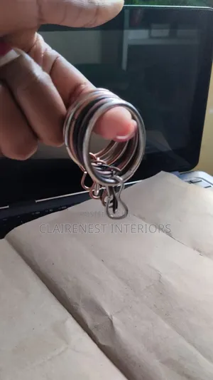 Easy to Install, Curtain Drippery Metallic Rings