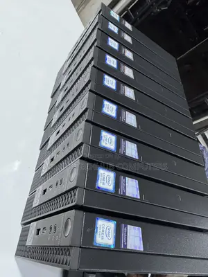 Desktop Computer Dell OptiPlex 7070 16GB Intel Core i5 SSD 512GB