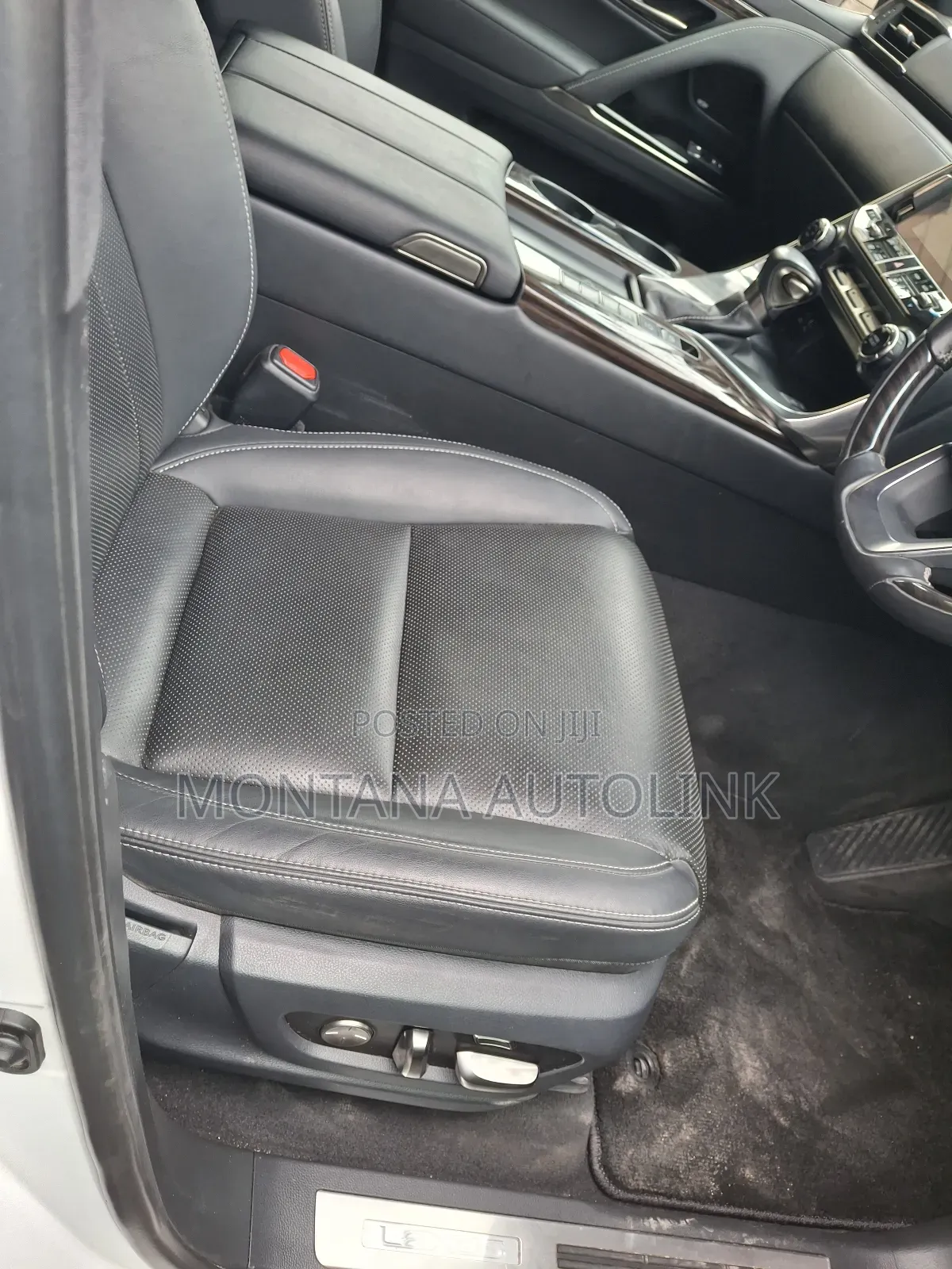 Lexus LX 600 2022 Pearl