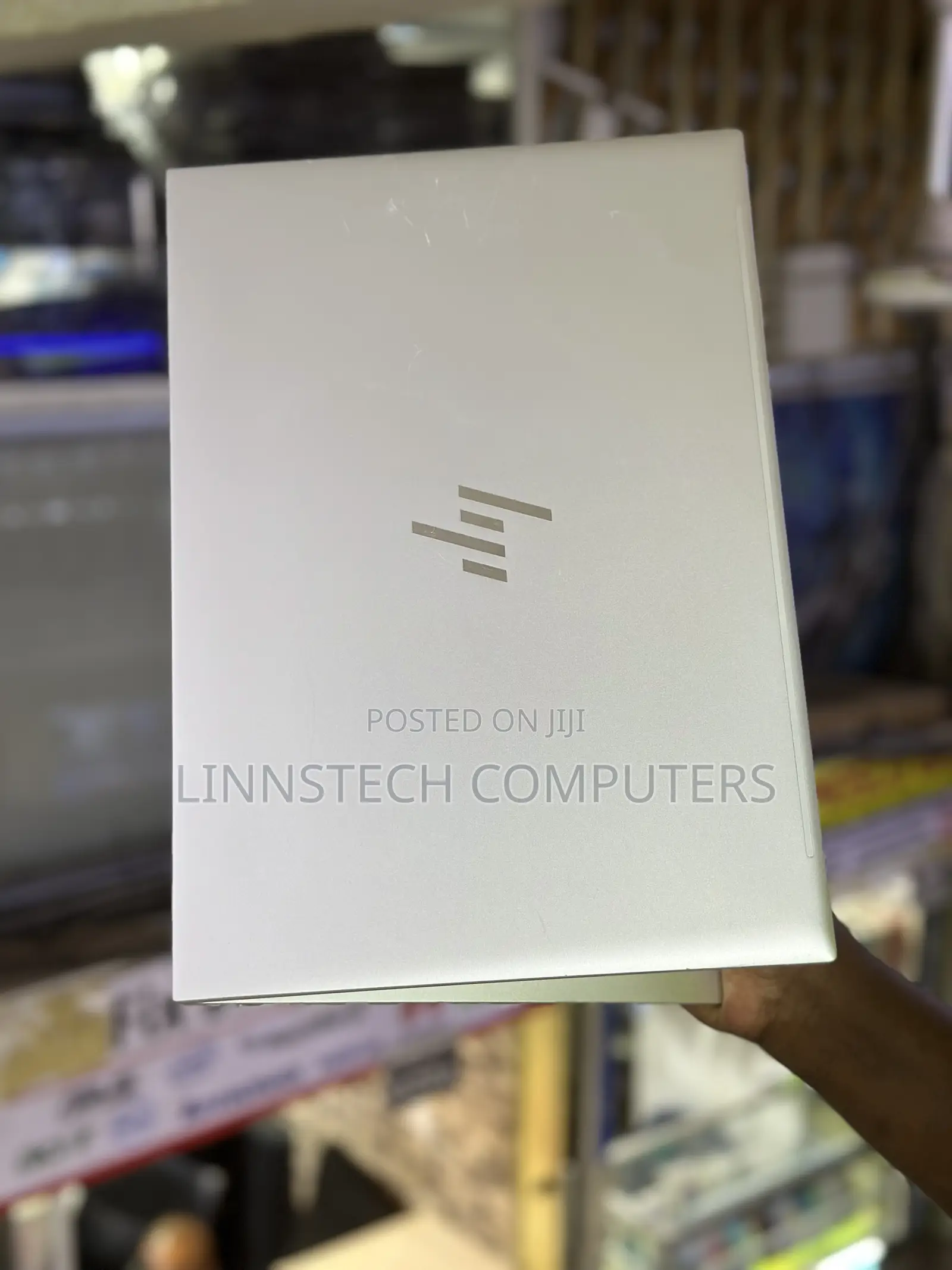 Laptop HP EliteBook 860 G10 16GB Intel Core i5 SSD 256GB