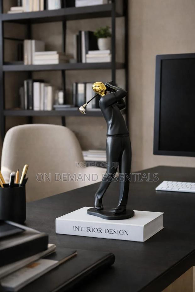 Golfin Resin Figurine - thumbnail 3
