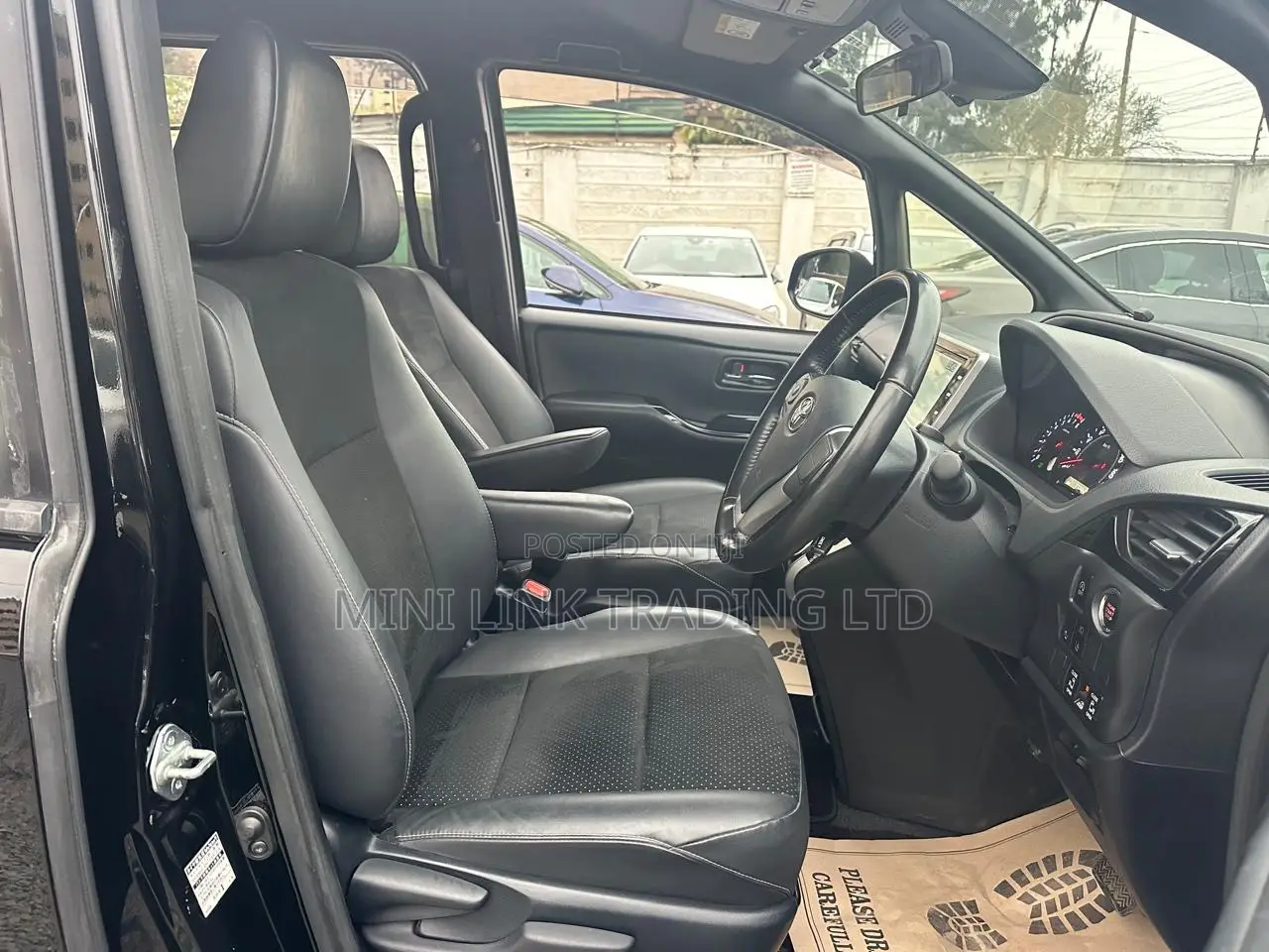 Toyota Voxy ZS Kirameki II 2WD 7-Seater 2020 Black