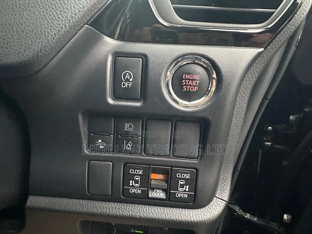 Toyota Voxy ZS Kirameki II 2WD 7-Seater 2020 Black