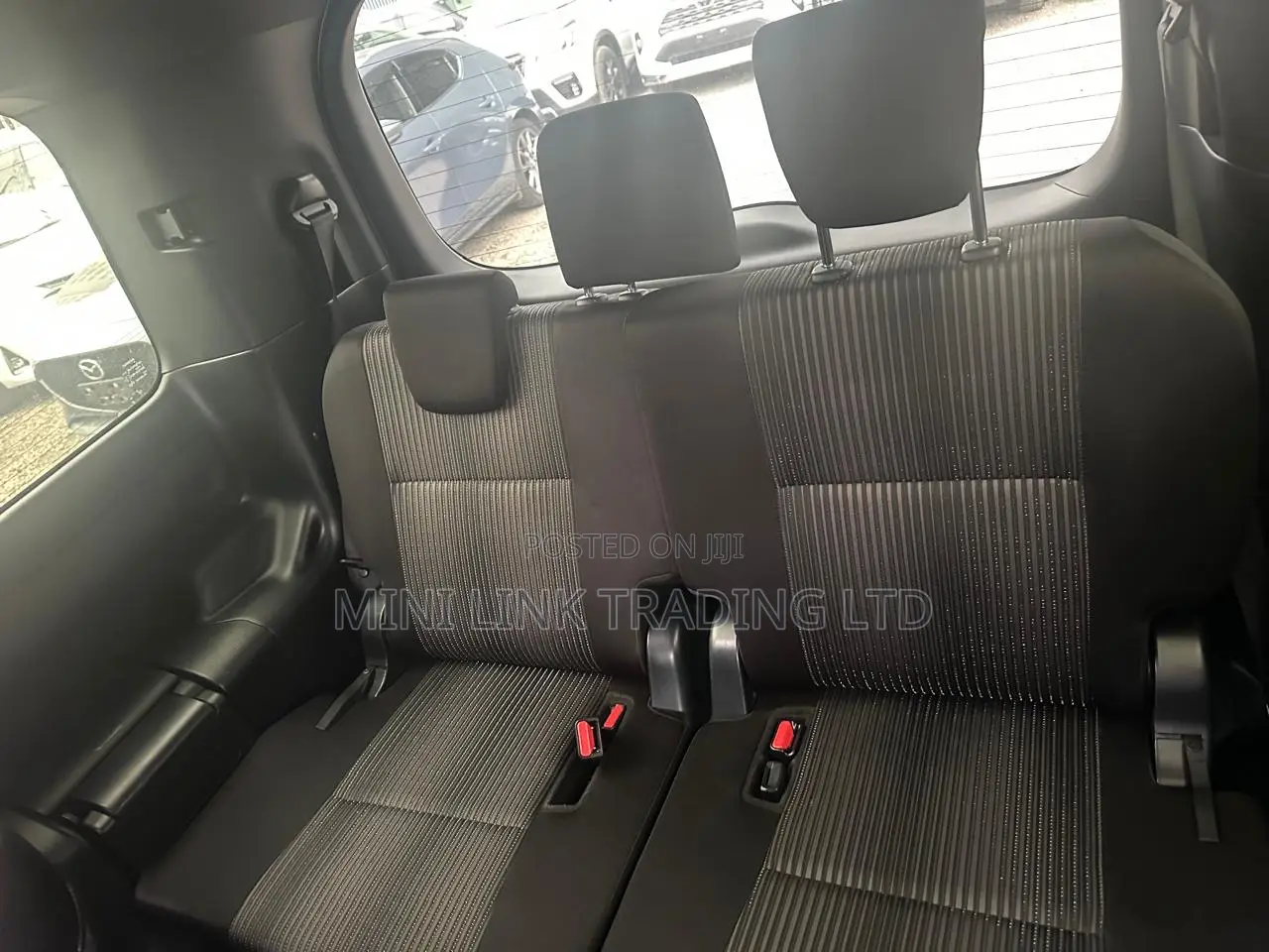 Toyota Voxy ZS Kirameki II 2WD 7-Seater 2019 Pearl