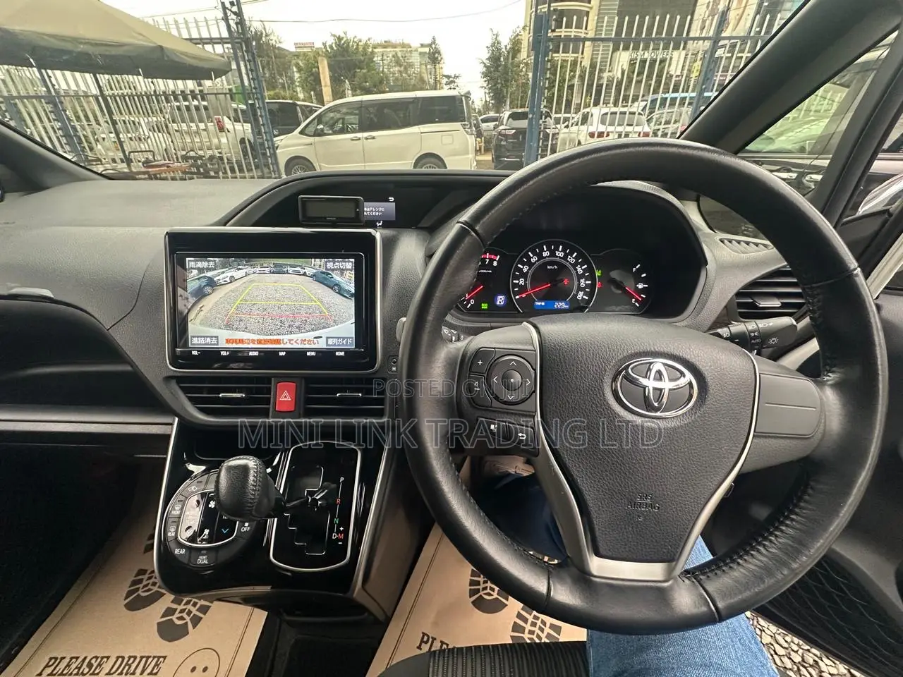 Toyota Voxy ZS Kirameki II 2WD 7-Seater 2019 Pearl