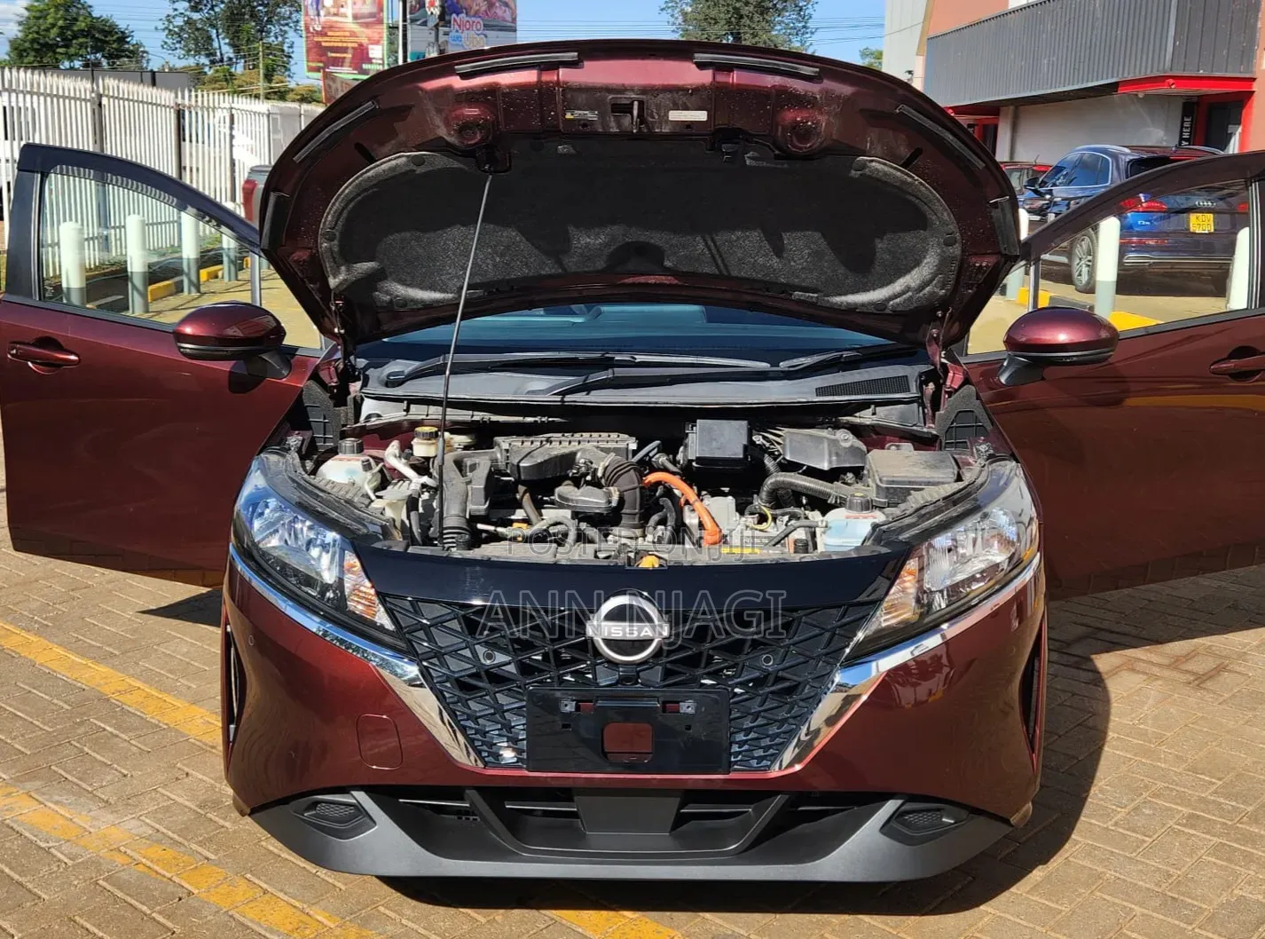 Nissan Note 1.2 Hybrid 2021 Burgundy