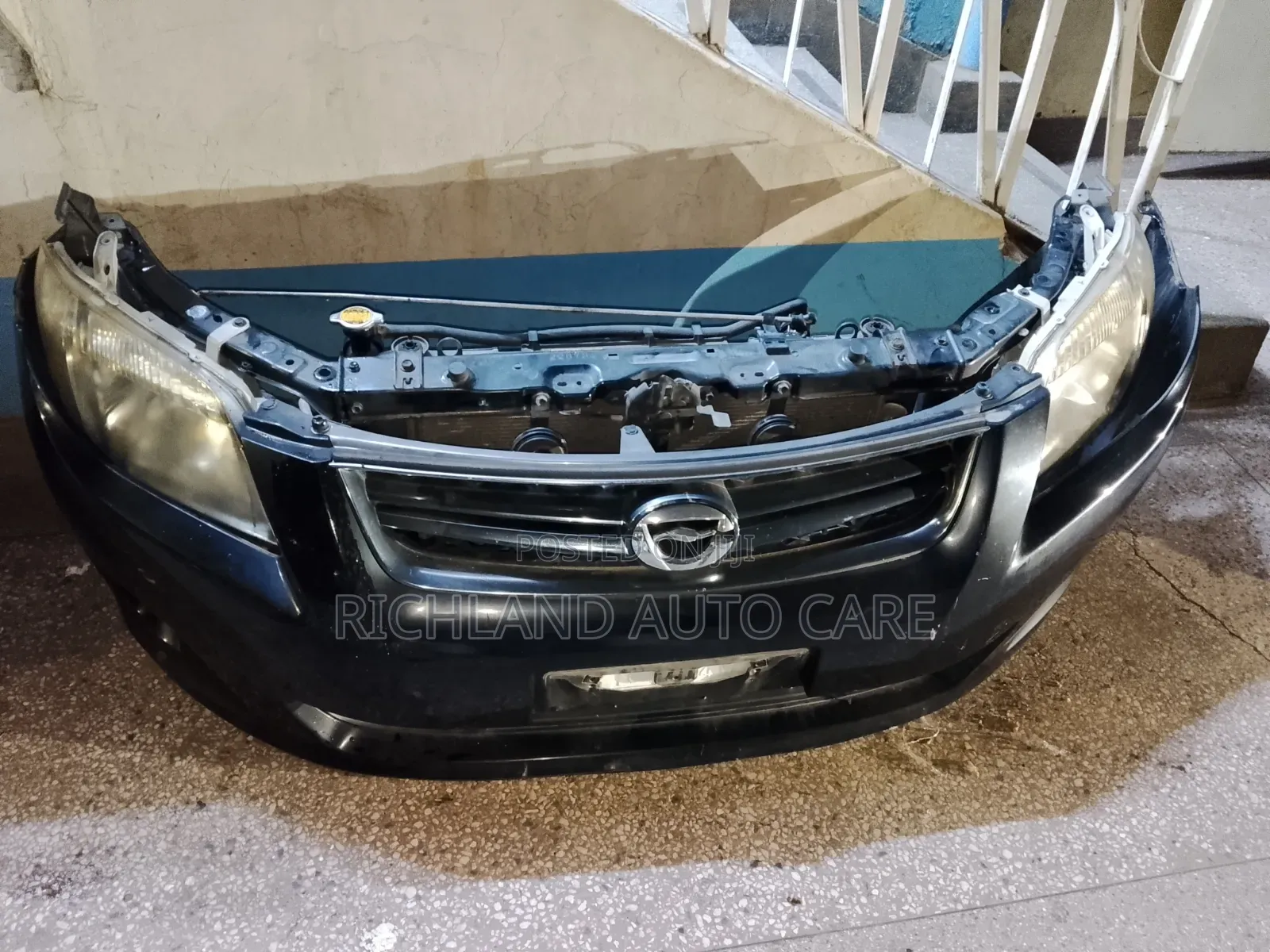 Nosecut Toyota Corolla/ Fielder 2010