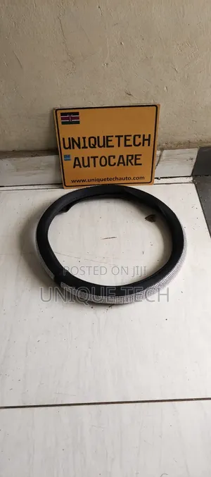 Universal Glitter Steering Wheel Cover