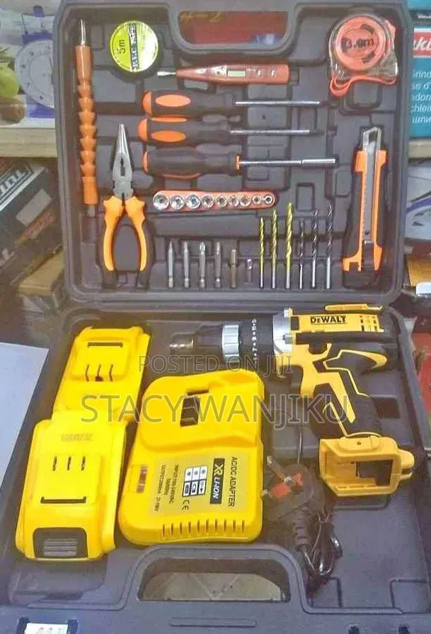 21v DeWalt Drill Set / Drill Set Dewalt
