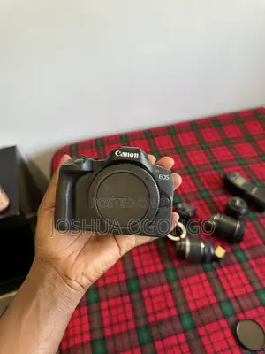 Canon R50 With Rf-50mm F1.8, Speedlite, Transmitter, 2 RFS Lenses
