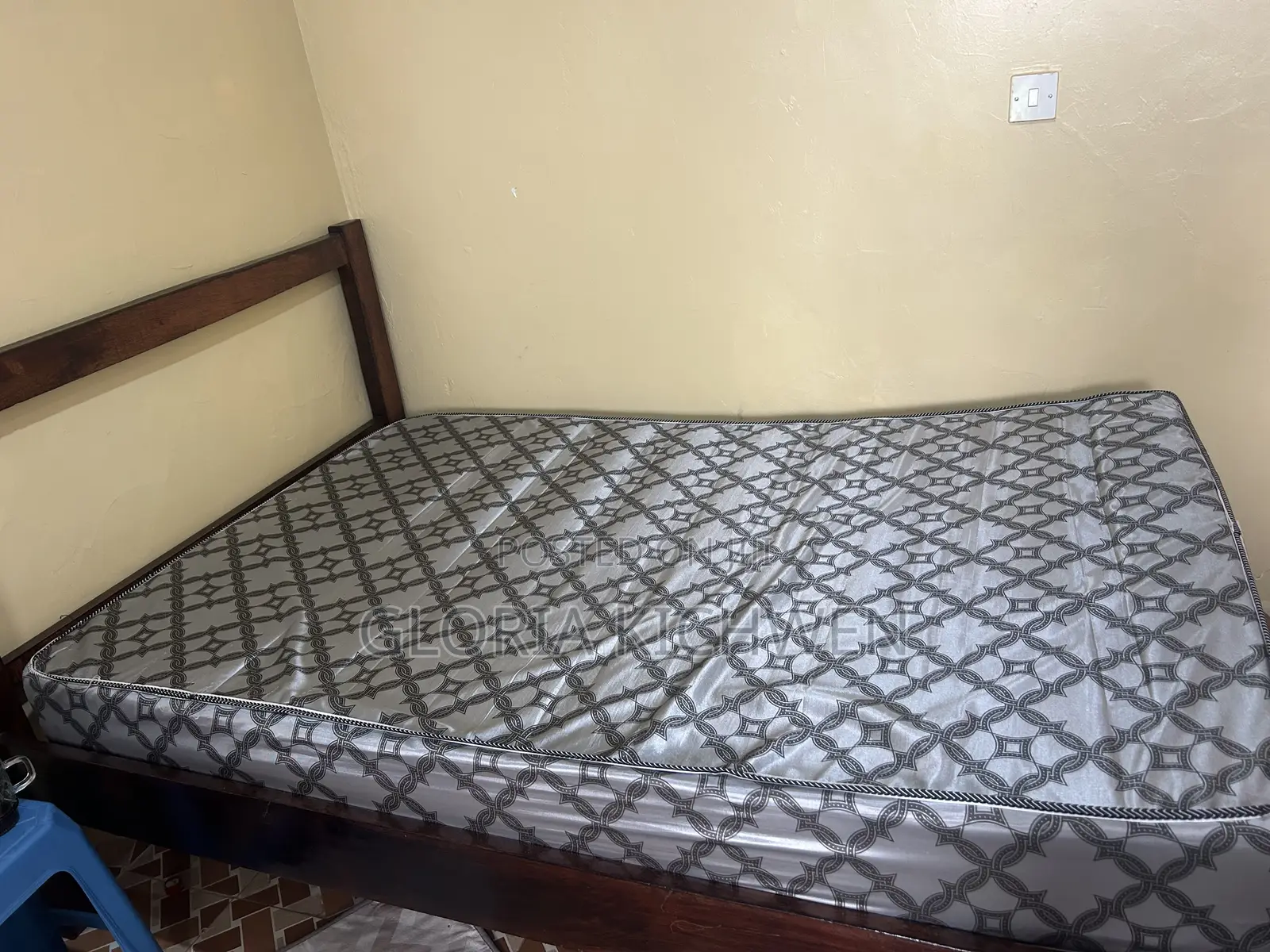 Bed+mattress