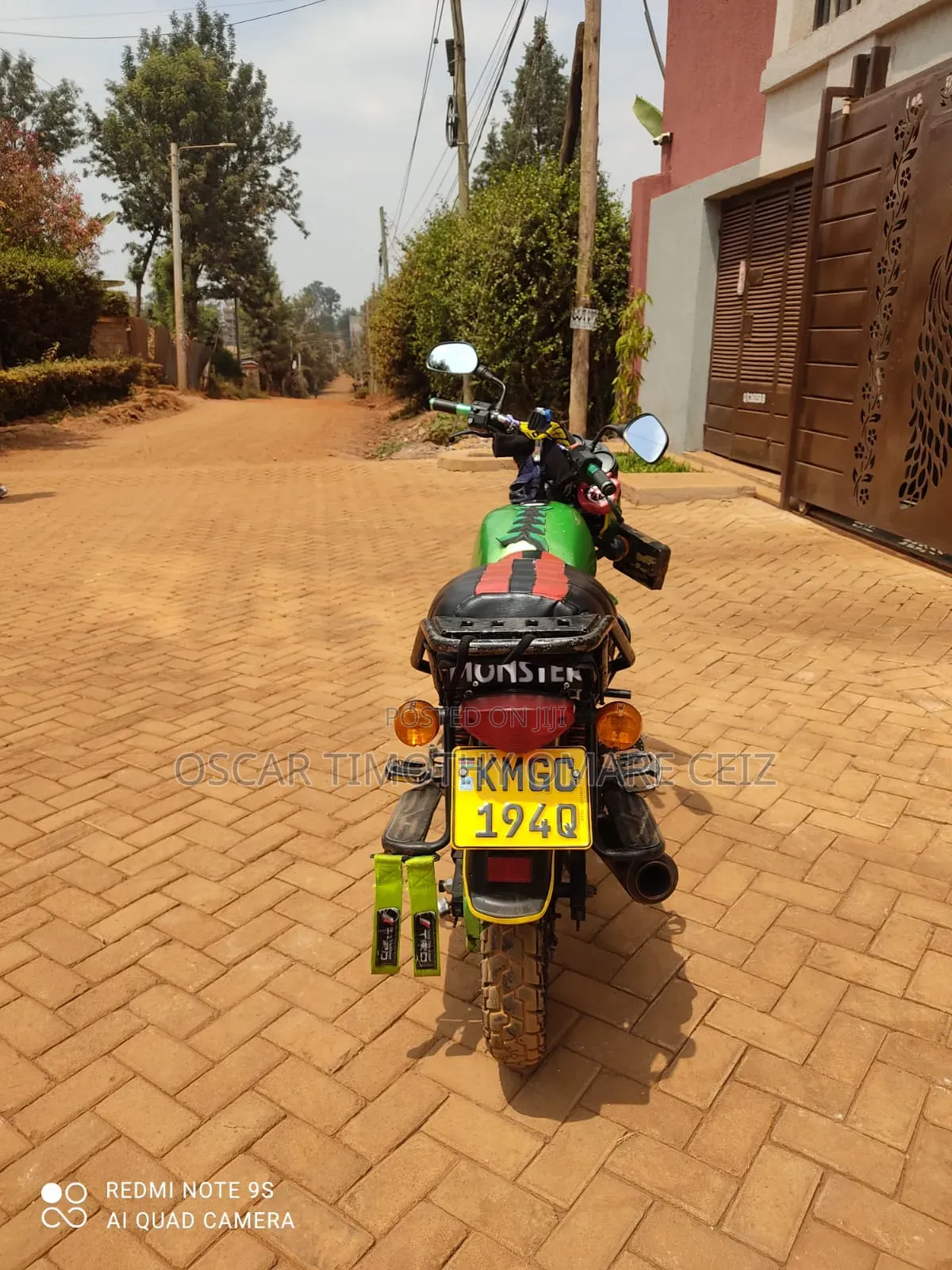 Bajaj Boxer 150 UG 2024 Green