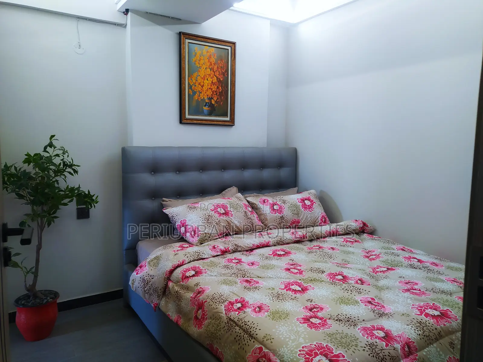 2bdrm Apartment in Wood Garden Road, Hurlingham for sale
