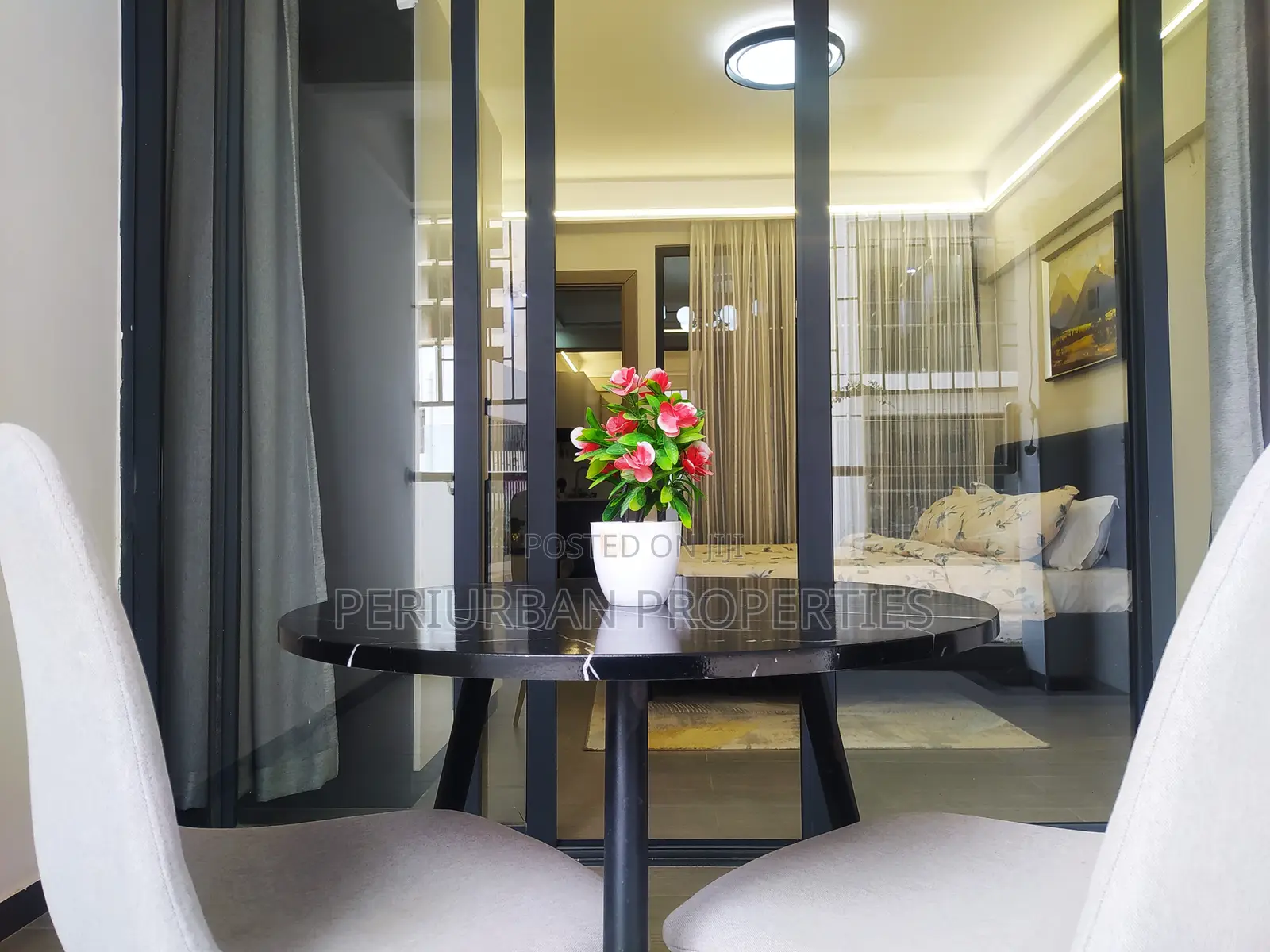 2bdrm Apartment in Wood Garden Road, Hurlingham for sale