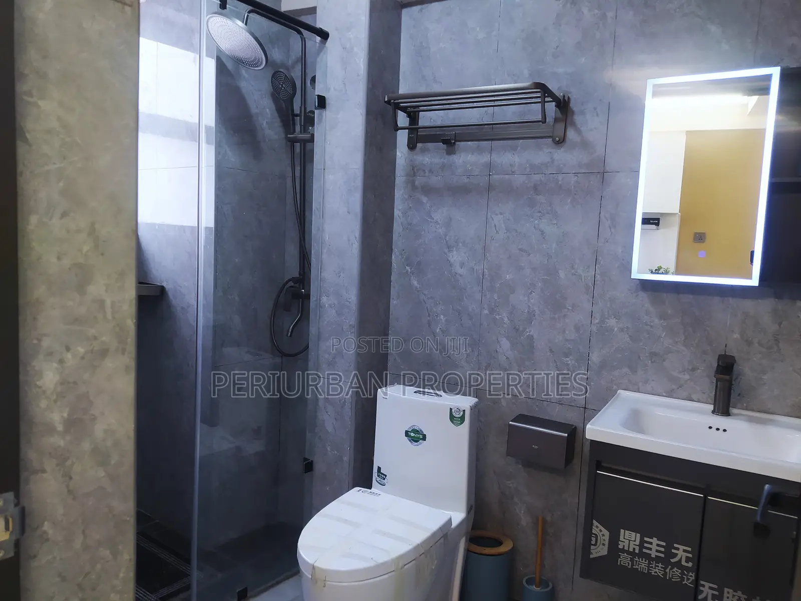 2bdrm Apartment in Wood Garden Road, Hurlingham for sale