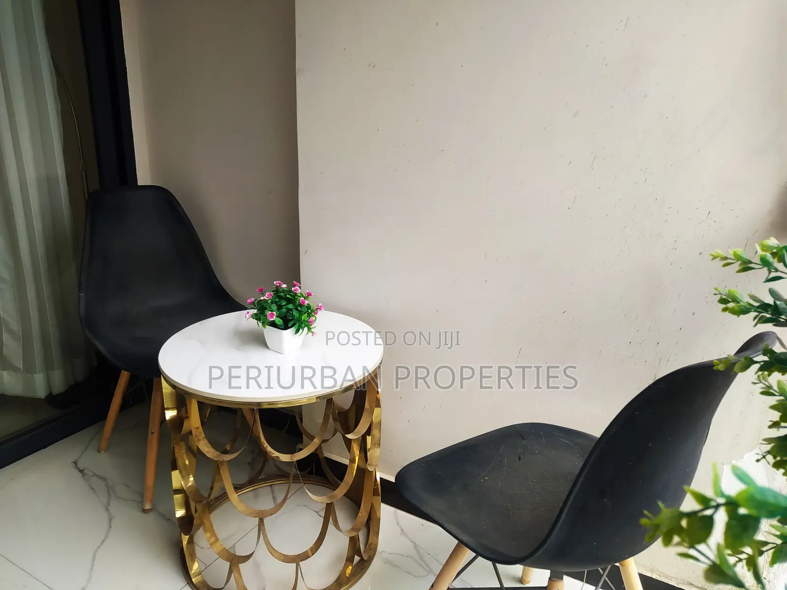 2bdrm Apartment in Wood Garden Road, Hurlingham for sale