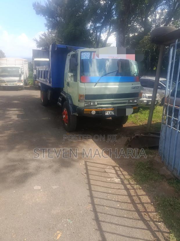Isuzu FVR Tipper - main view