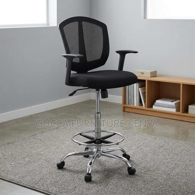 Ergonomic Adjustable Cashier Seat. - thumbnail 8