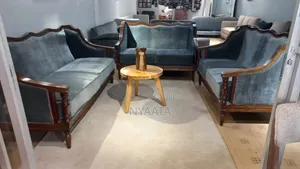 Classic Antique Luxury Sofa