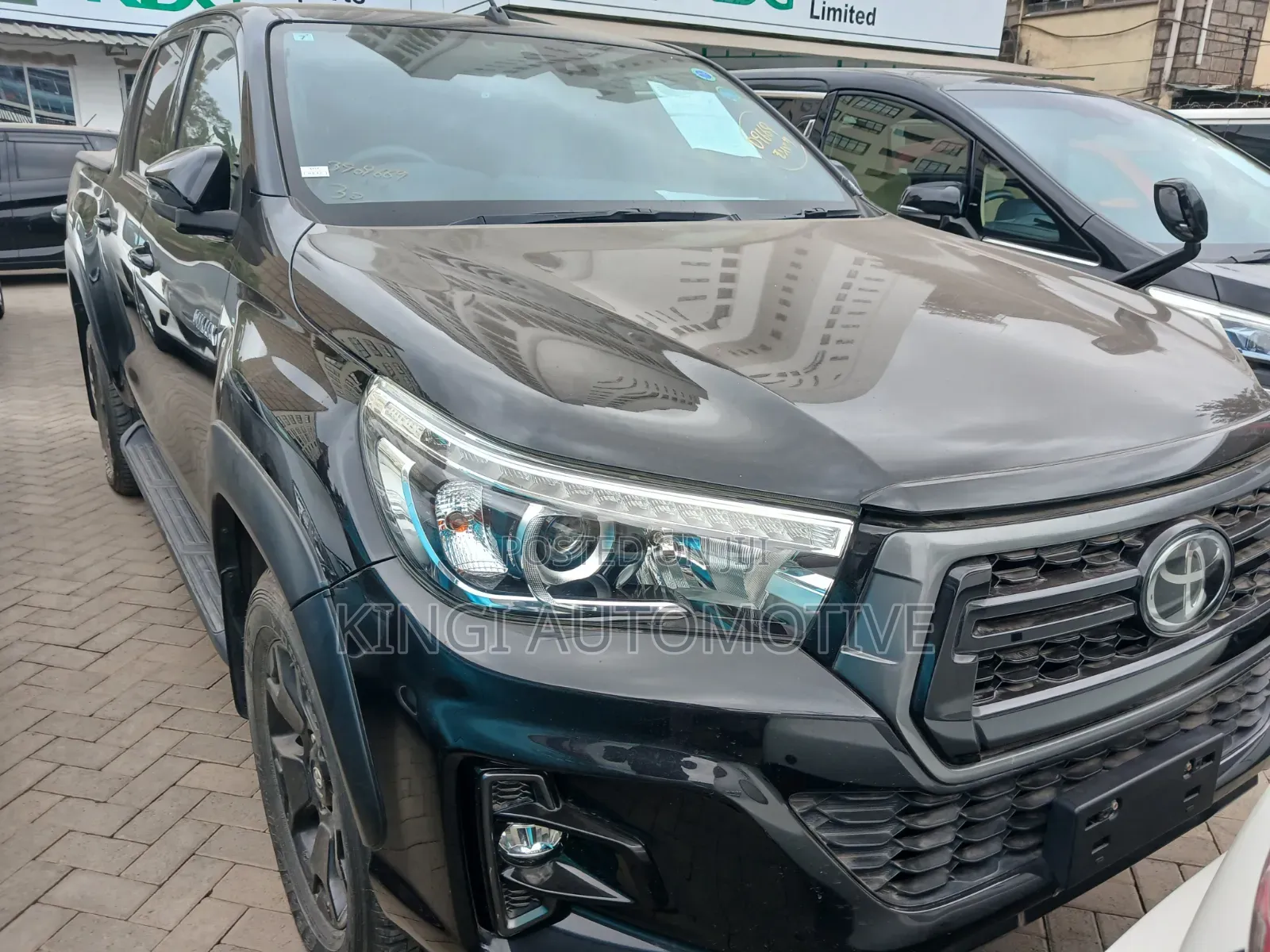 Toyota Hilux 2020 Black