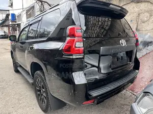 Toyota Land Cruiser Prado 2020 Black