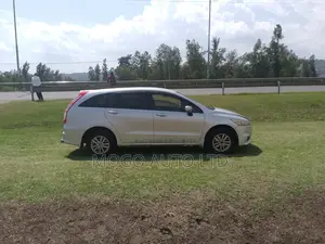 Honda Stream 2011 Silver