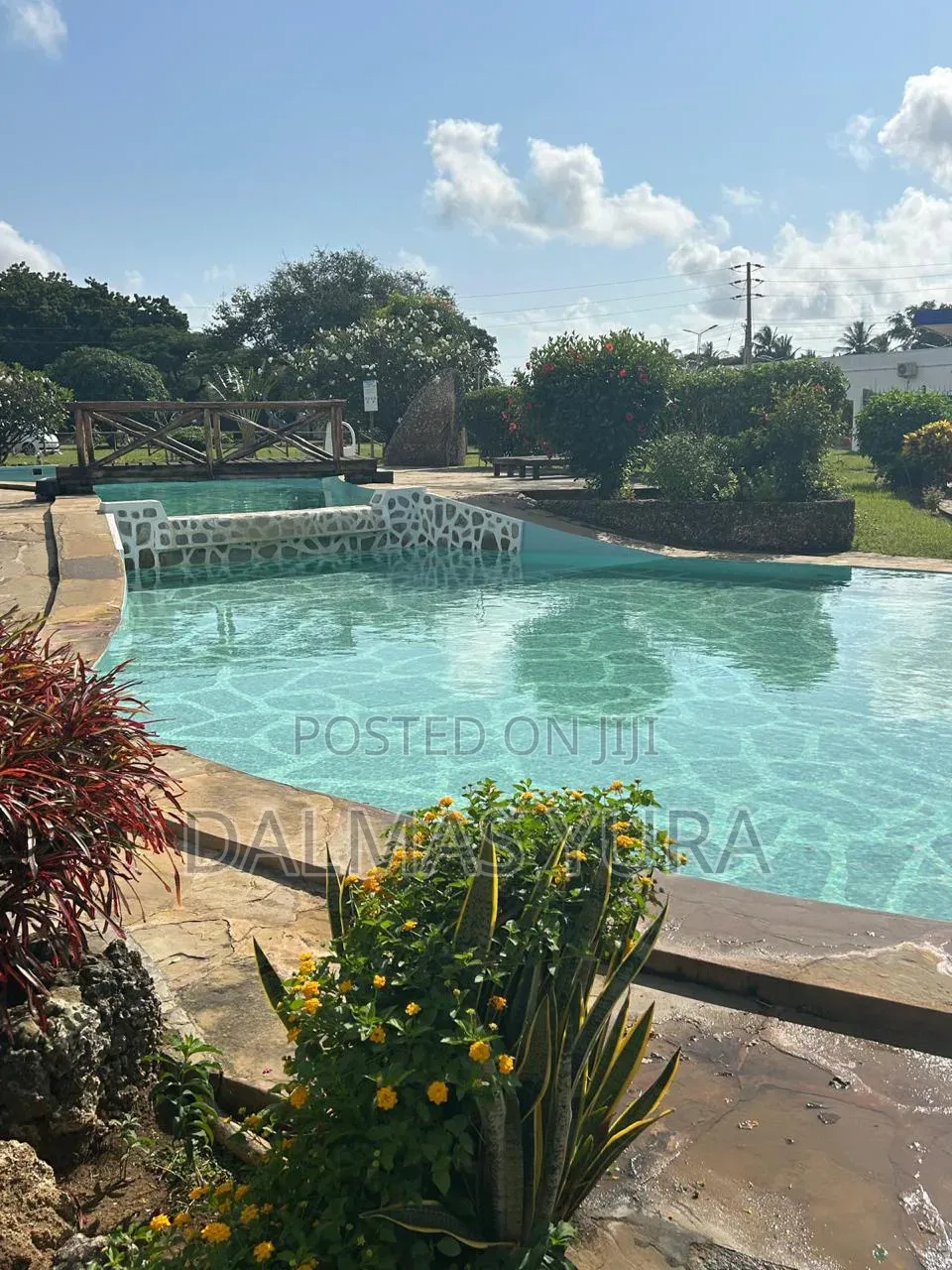 Furnished 4bdrm Villa in Town Centre for sale