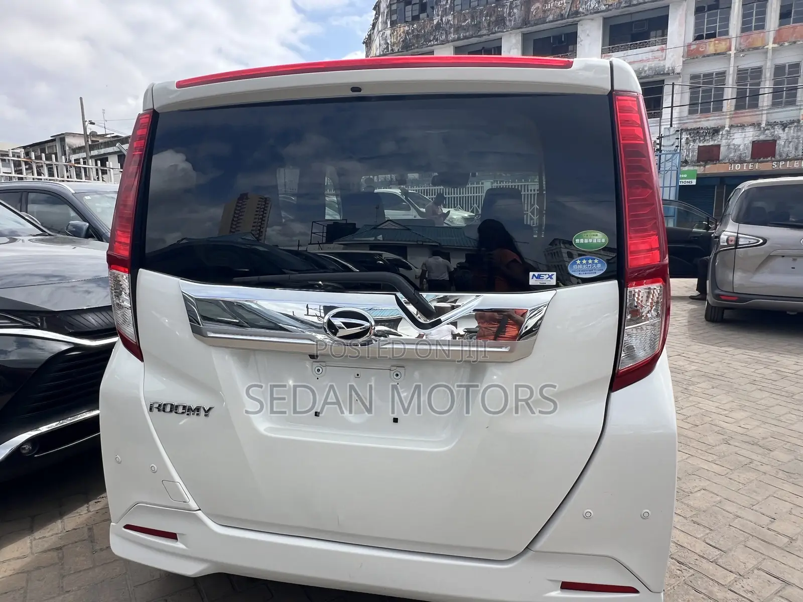 Toyota Roomy 2019 White