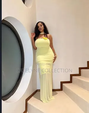 Elegant Sleeveless Evening Gown – Multiple Colors
