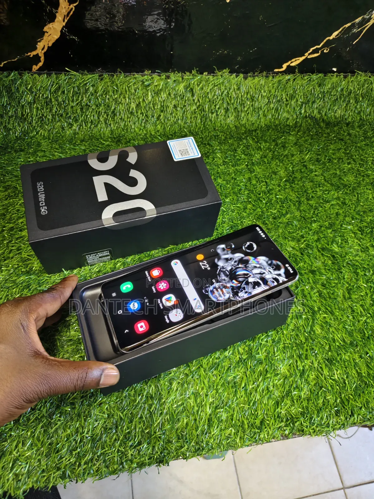 New Samsung Galaxy S20 Ultra 5G 256 GB Gray