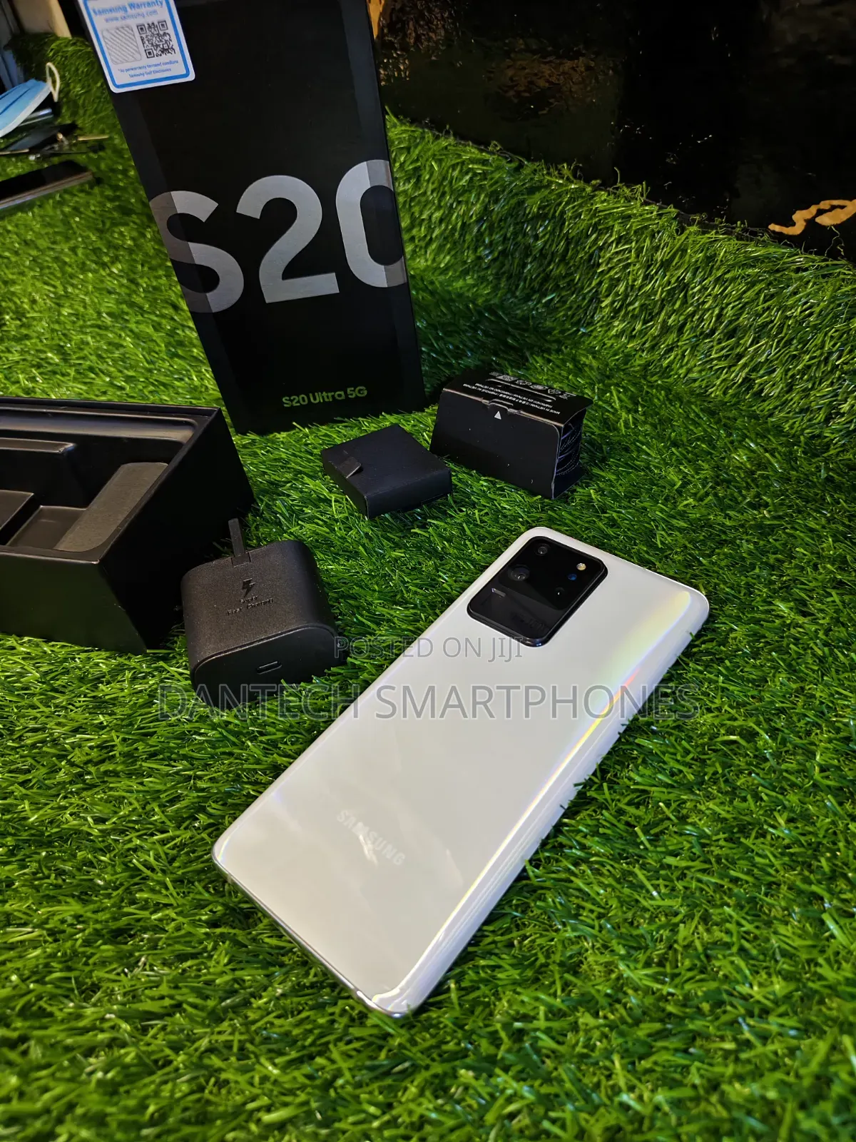 New Samsung Galaxy S20 Ultra 5G 256 GB Gray