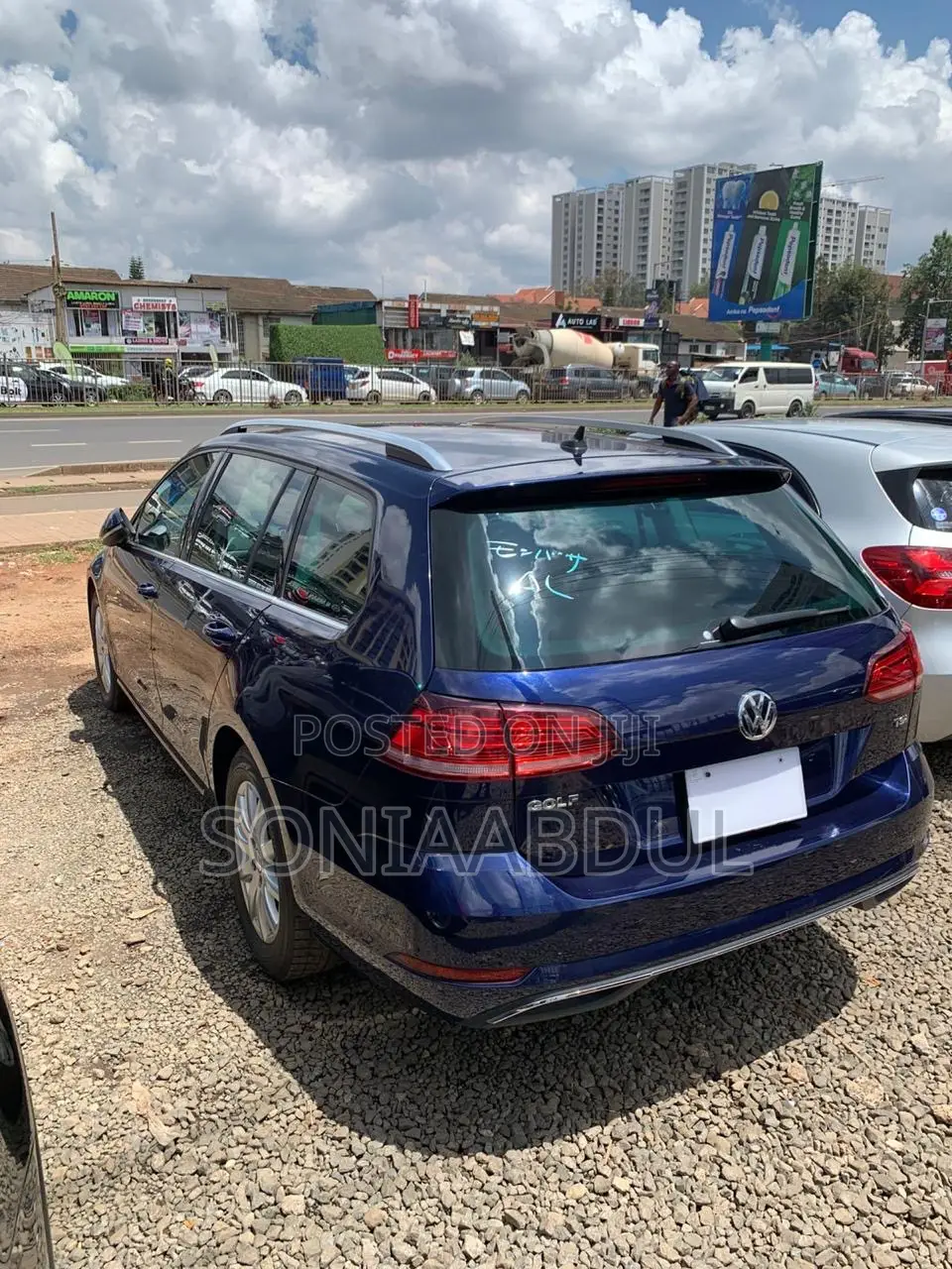 Volkswagen Golf 2018 Blue