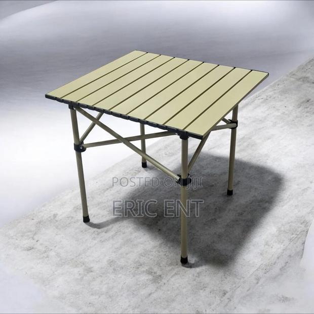 Foldable Table
