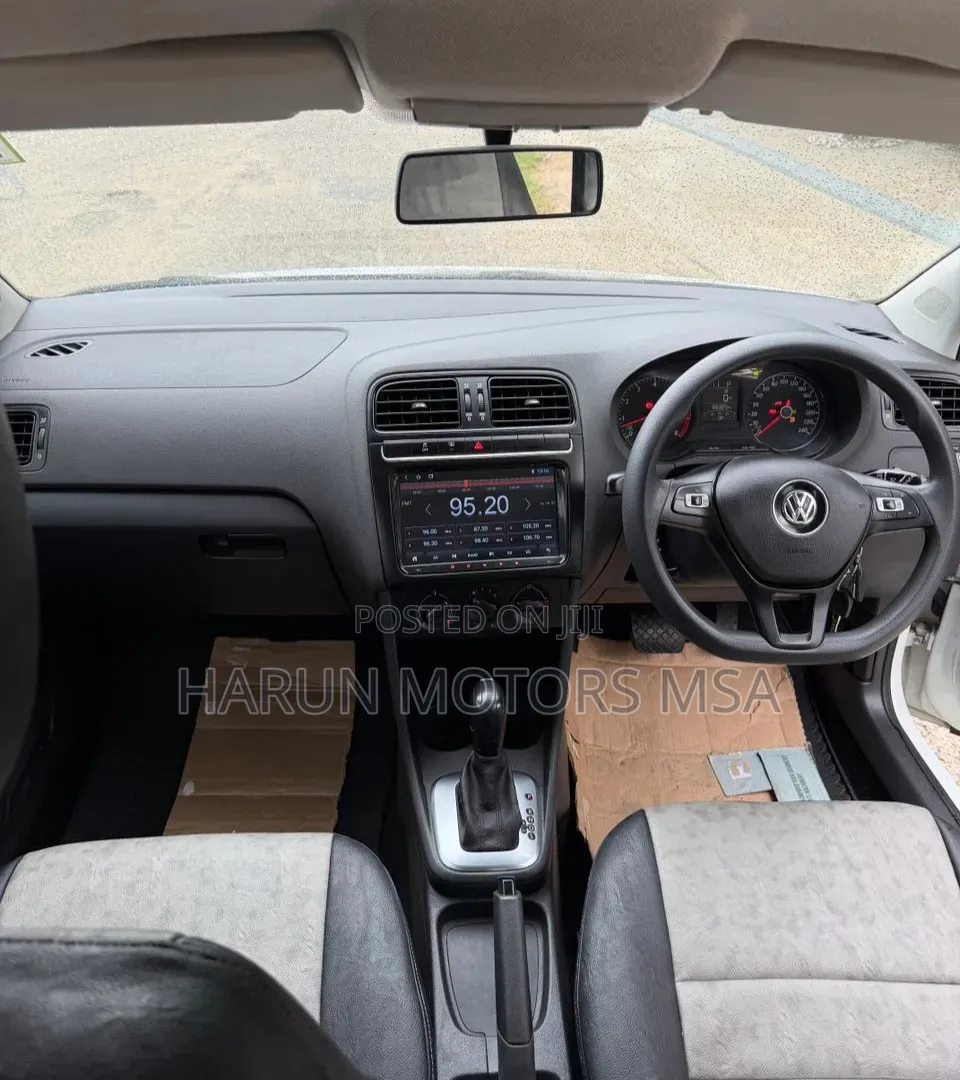 Volkswagen Polo 2019 White