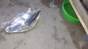 Toyota Belta Headlight