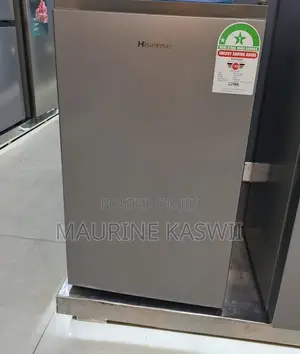 Hisense Mini Fridge