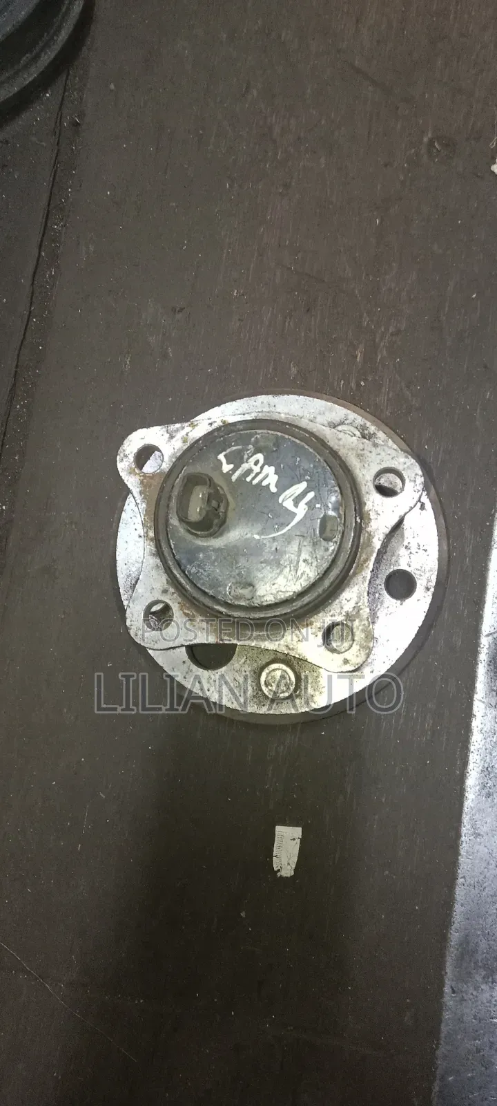 Toyota Camry Rear Wheel Hub